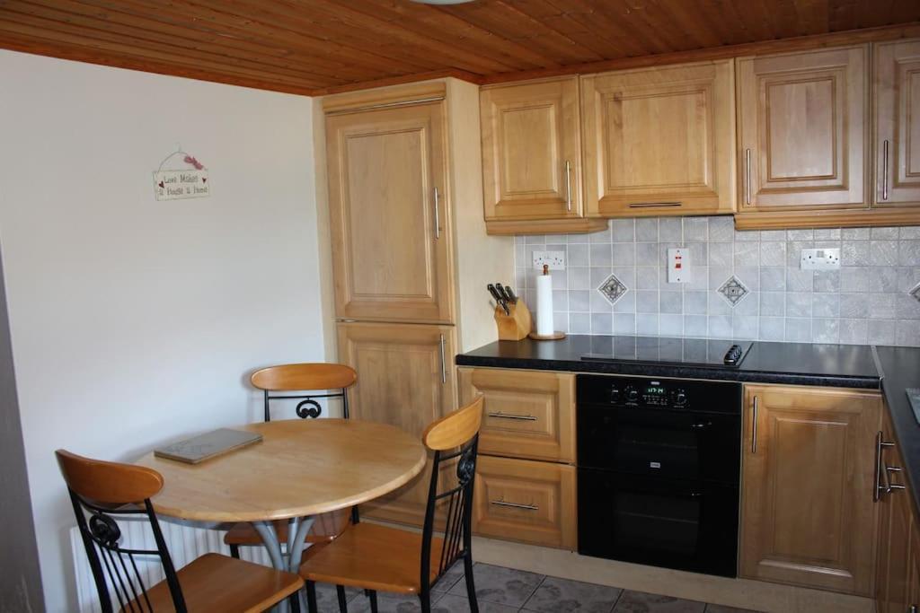 4 Bedroom Traditional Irish Farm House Killybegs Донегол Экстерьер фото