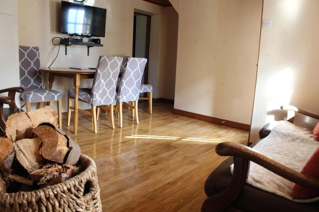 4 Bedroom Traditional Irish Farm House Killybegs Донегол Экстерьер фото